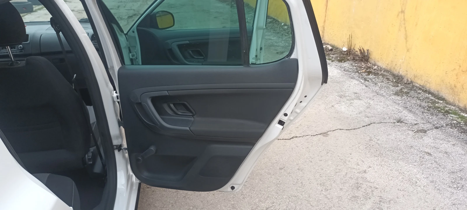 Skoda Fabia 1.6MONTE KARLO | Mobile.bg � ����������� 11