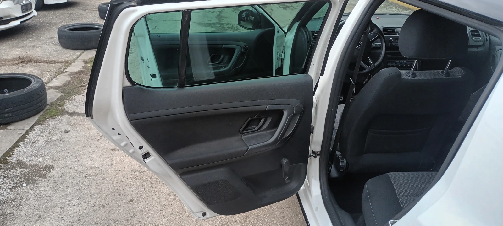 Skoda Fabia 1.6MONTE KARLO | Mobile.bg � ����������� 9