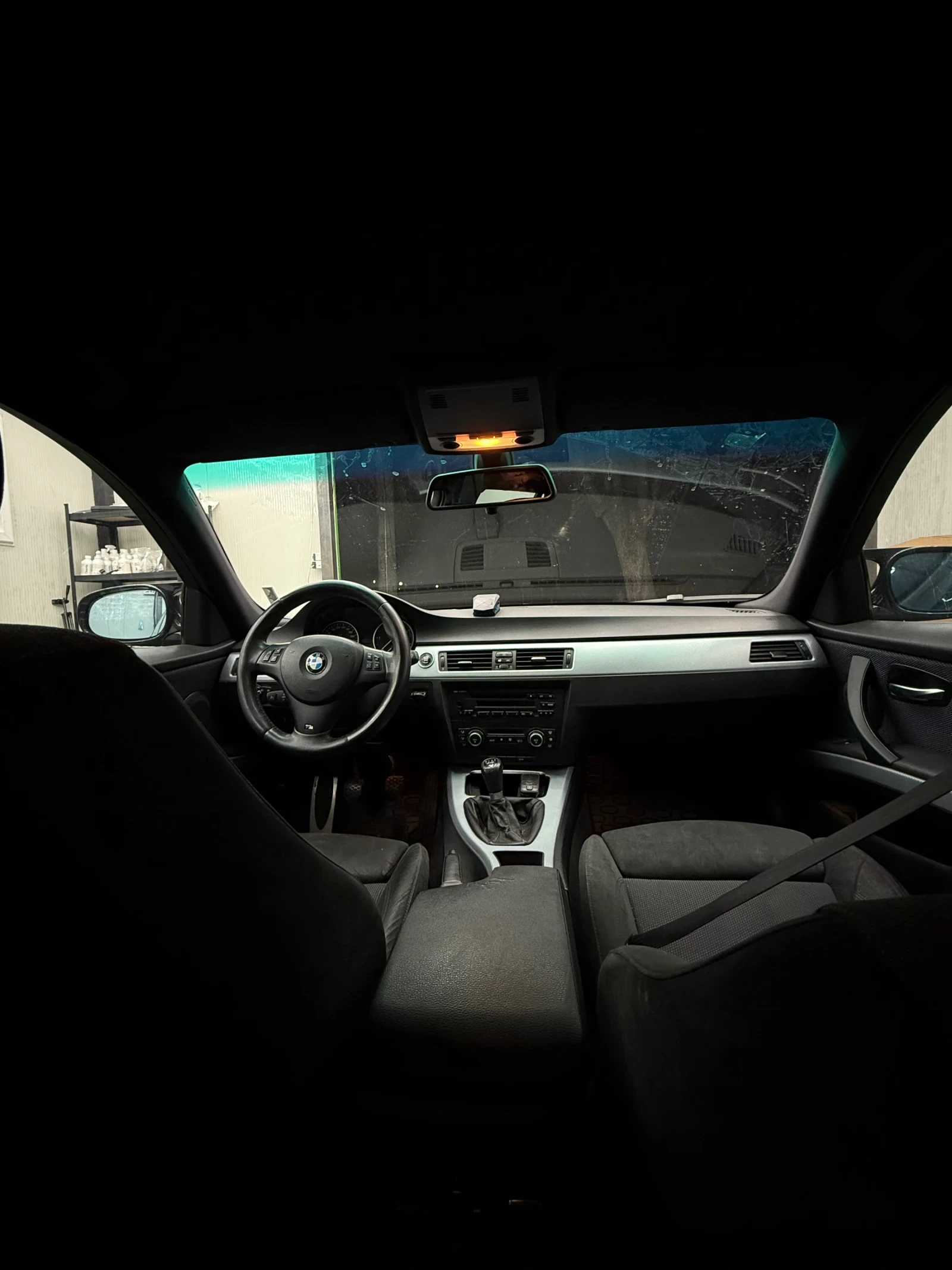 BMW 320, снимка 11 - Автомобили и джипове - 53823065