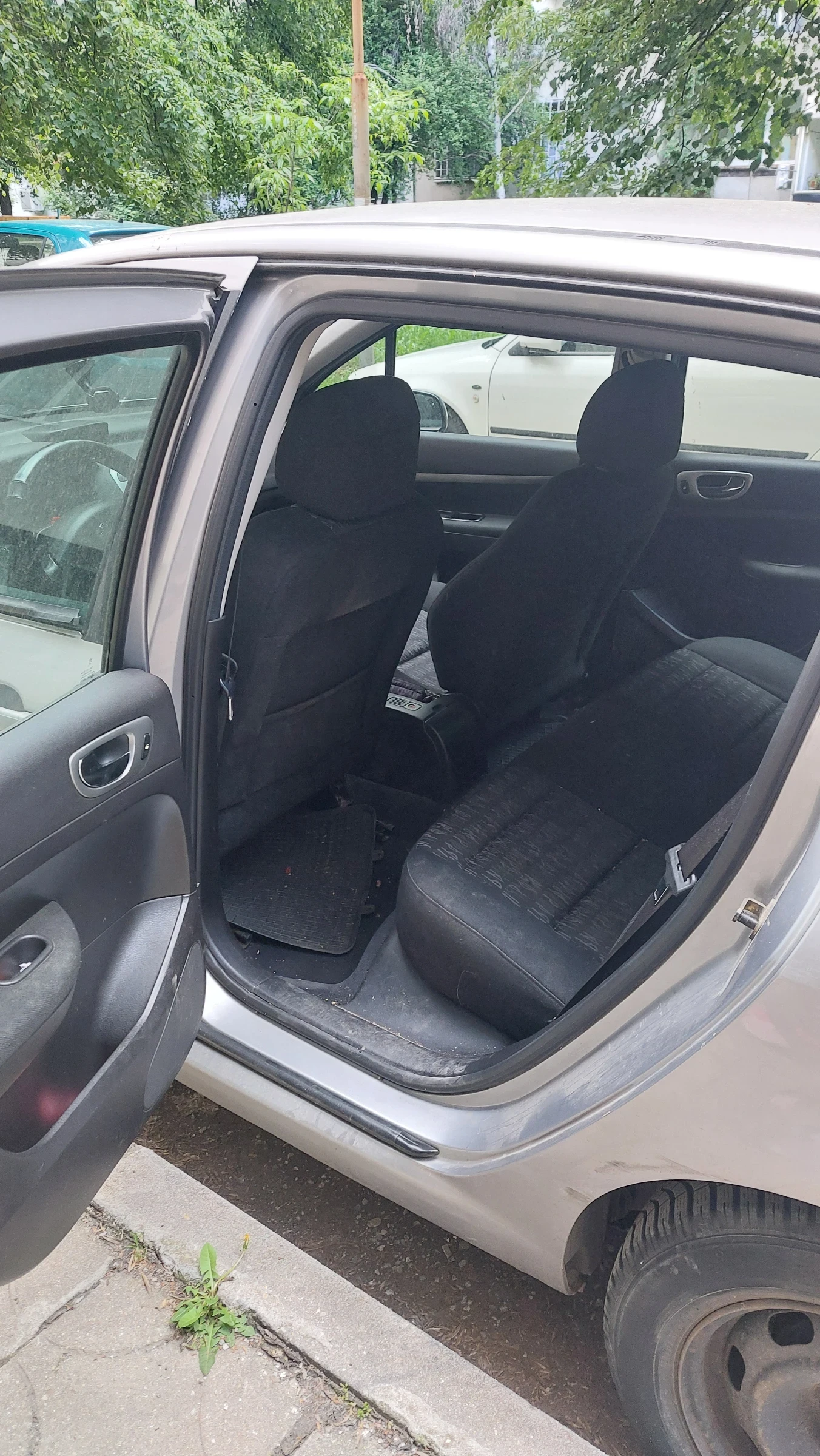 Peugeot 307 ГАЗ, снимка 5 - Автомобили и джипове - 54512797