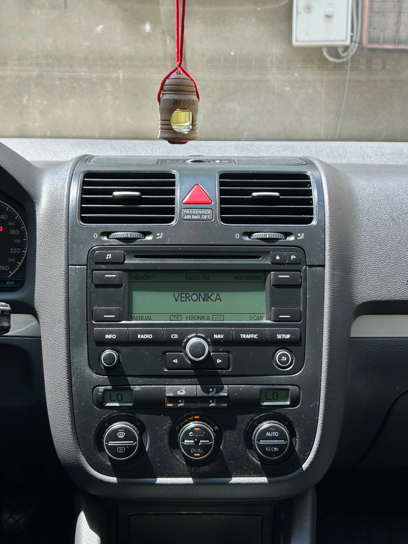 VW Golf 2.0 TDI 140 к.с. * TOP* , снимка 14 - Автомобили и джипове - 54678856