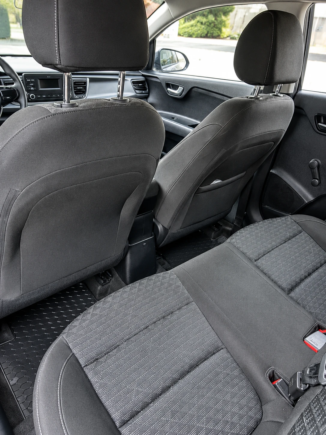 Kia Rio 1, 25 MPI Neon, снимка 5 - Автомобили и джипове - 54768814