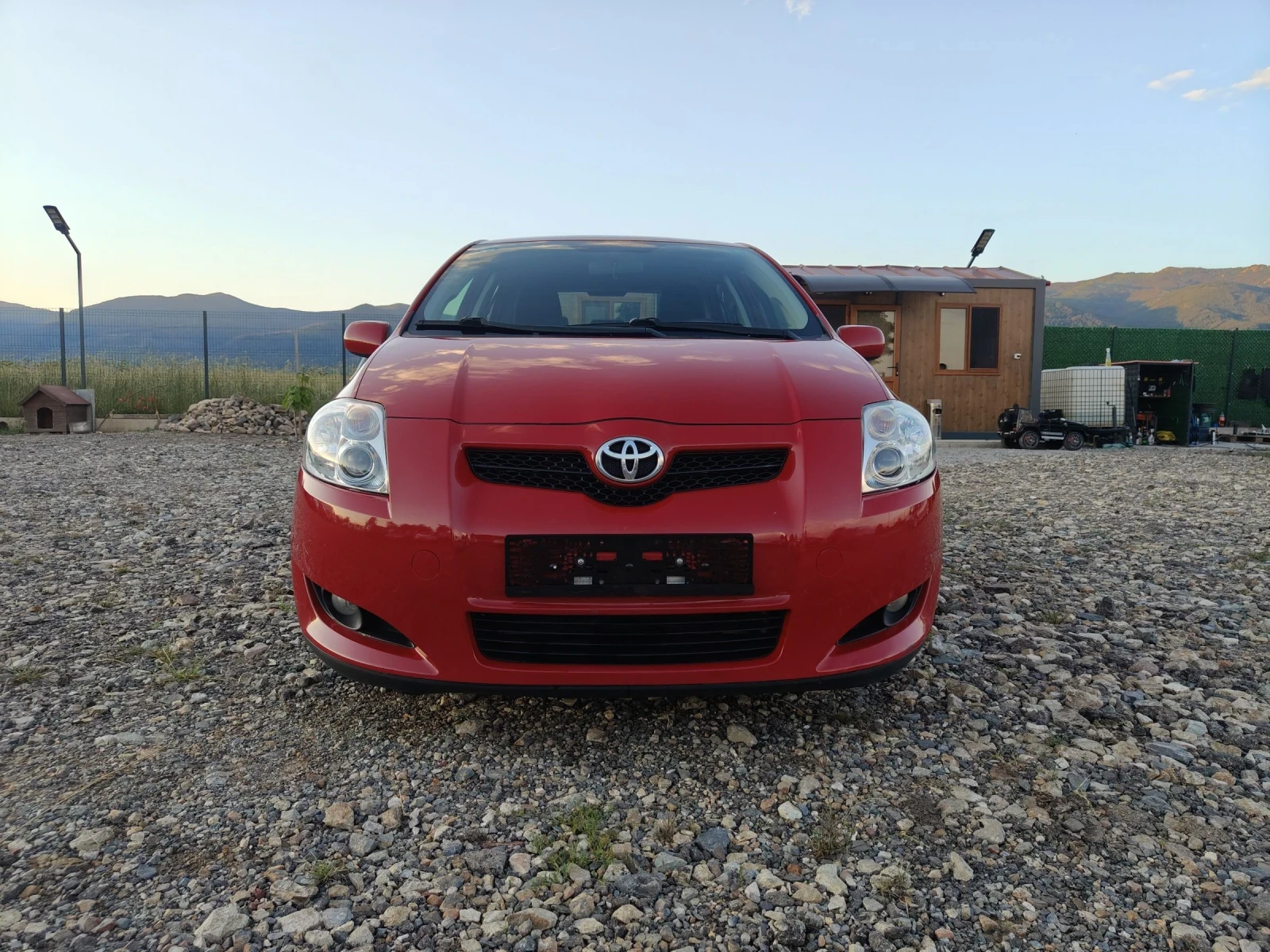 Toyota Auris 1.4i 97, снимка 2 - Автомобили и джипове - 54813010