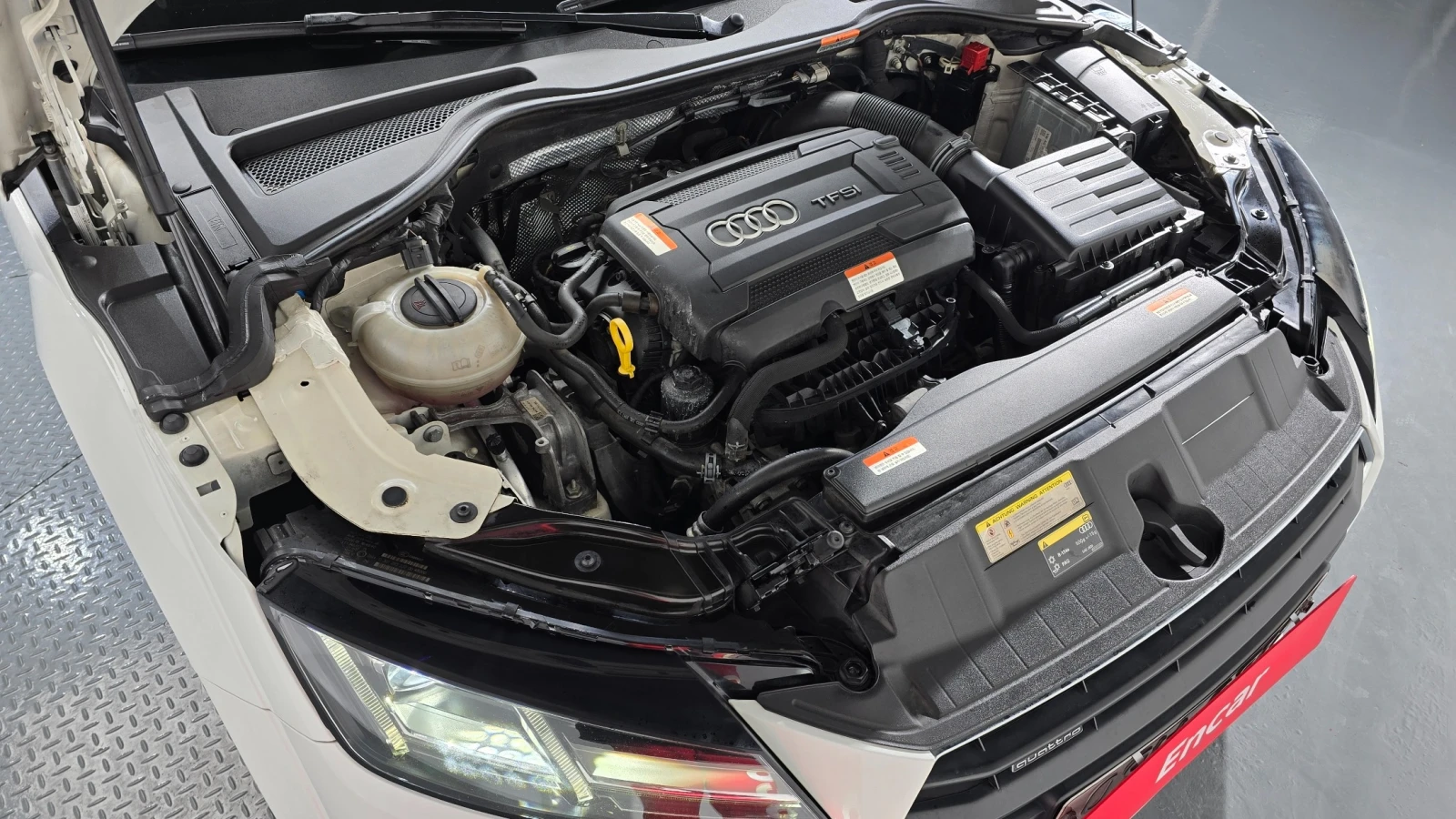 Audi Tt 2.0 45TFSI, снимка 5 - Автомобили и джипове - 55129441