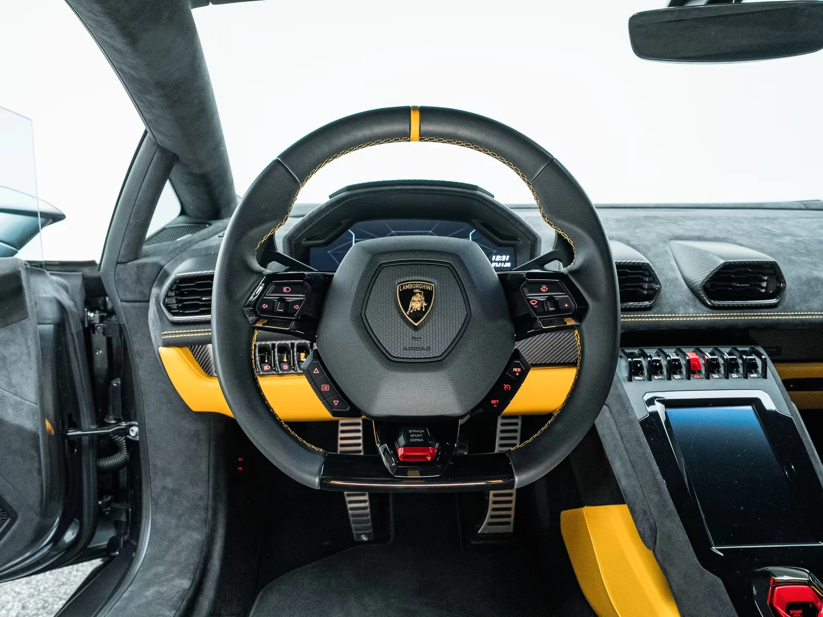 Lamborghini Huracan TECNICA/ FACELIFT/ SENSONUM/ CERAMIC/ CARBON/ LIFT, снимка 14 - Автомобили и джипове - 55445075
