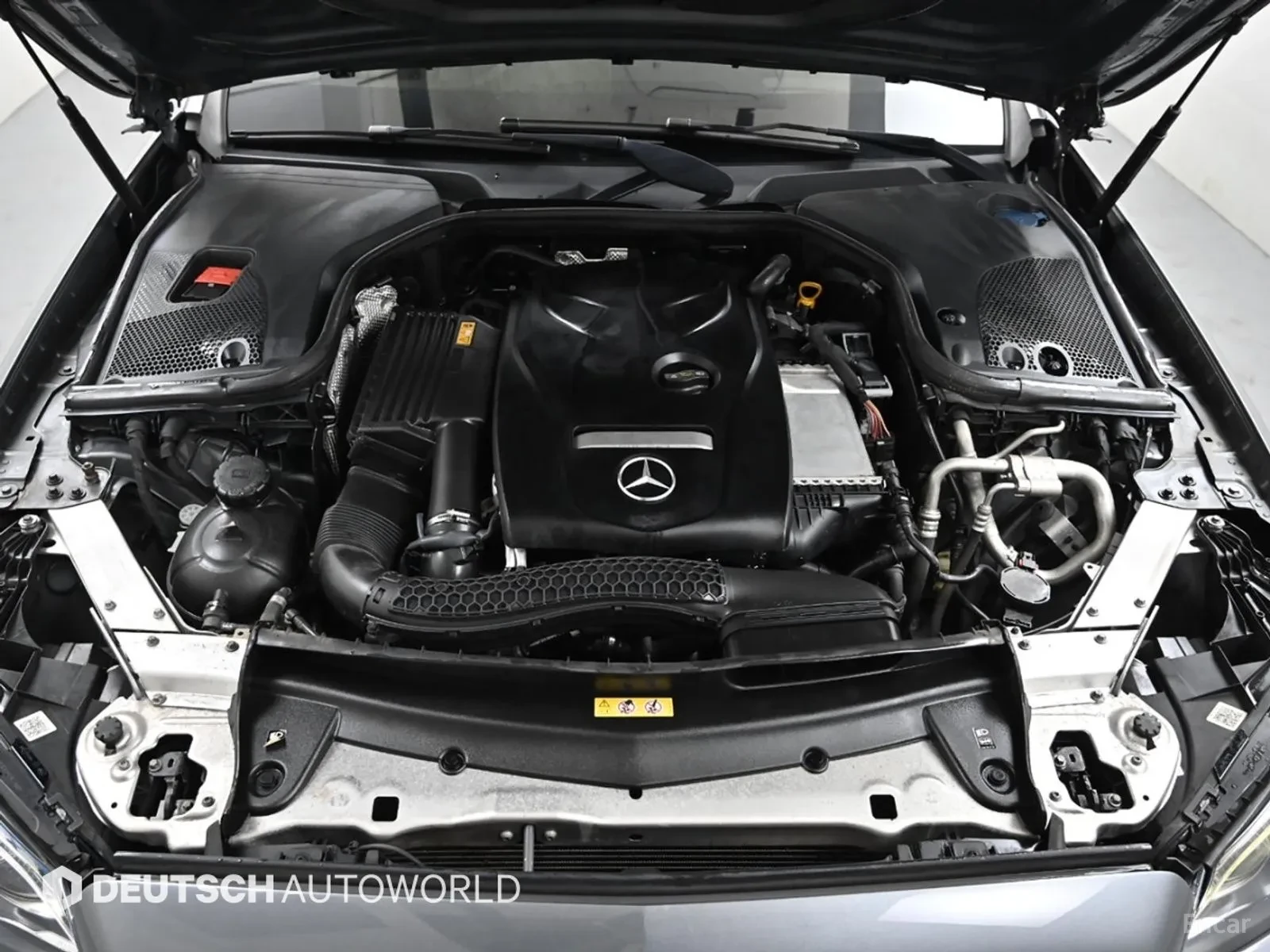 Mercedes-Benz E 300 UNIKAT* PROVERKA NA MQSTO* TOP OFERTA, снимка 6 - Автомобили и джипове - 55650795