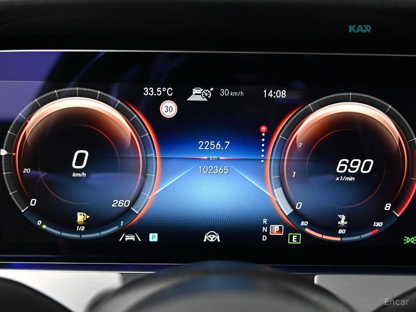 Mercedes-Benz E 250 ПОДГРЕВ* КАМЕРА* ПАНО* КОЖА* , снимка 8 - Автомобили и джипове - 55729431