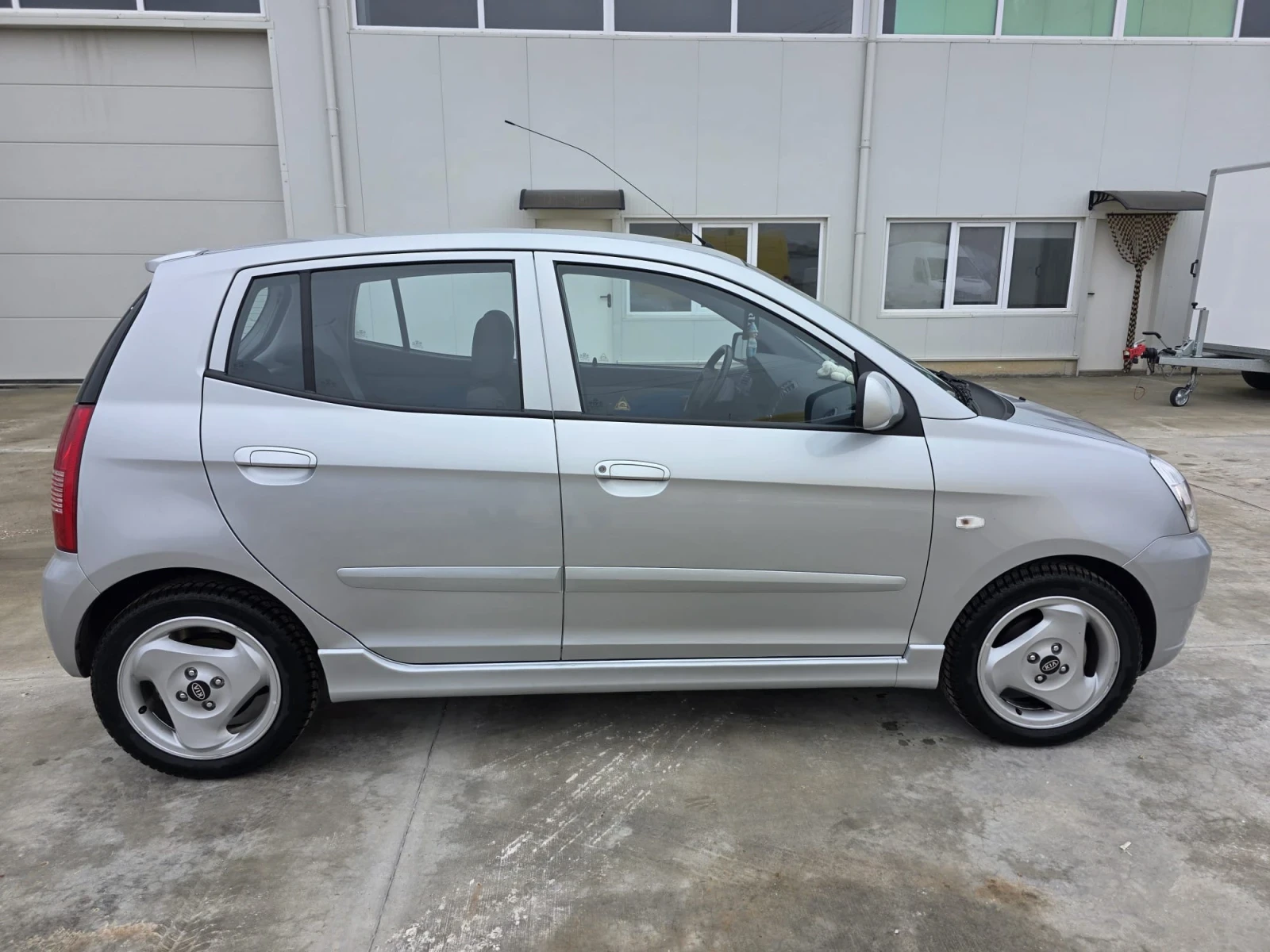 Kia Picanto, снимка 5 - Автомобили и джипове - 55854154