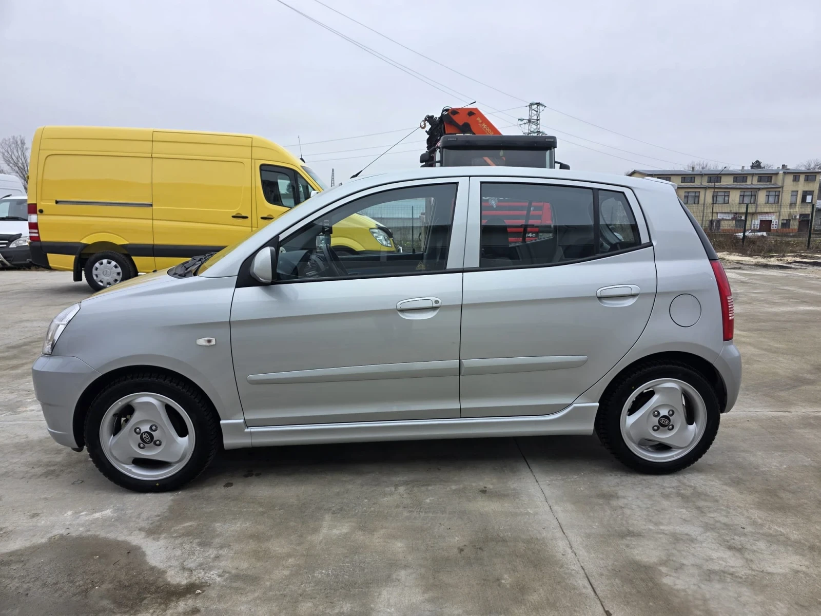 Kia Picanto, снимка 3 - Автомобили и джипове - 55854154