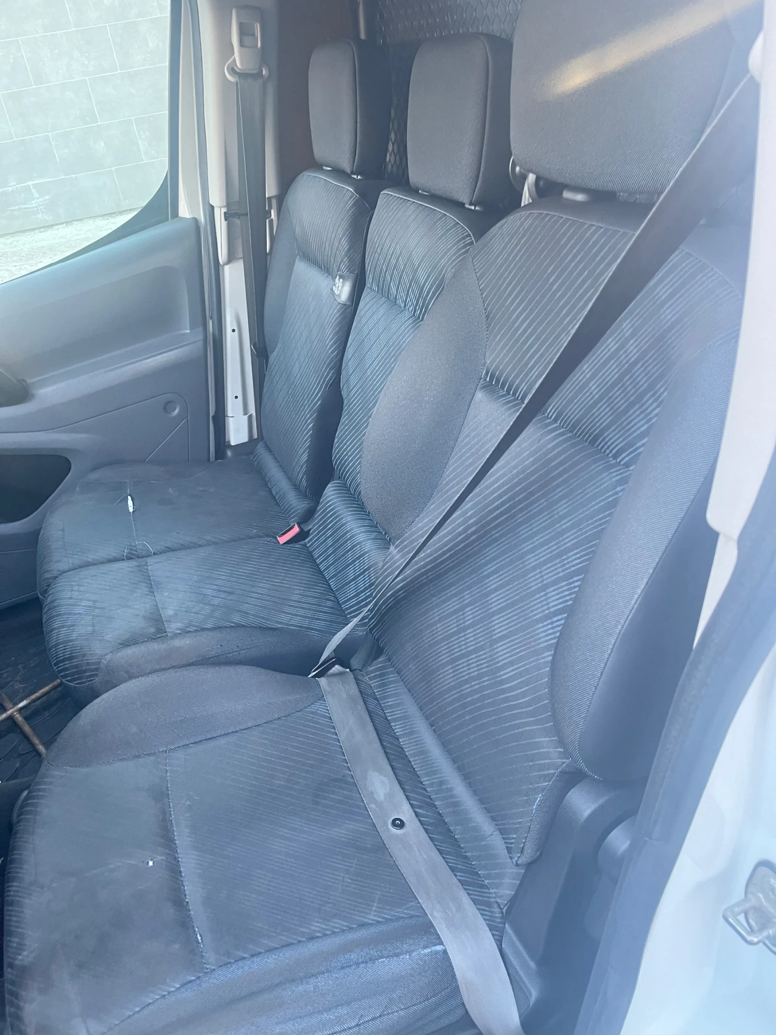 Citroen Berlingo 1.6 HDI, снимка 8 - Автомобили и джипове - 55963492