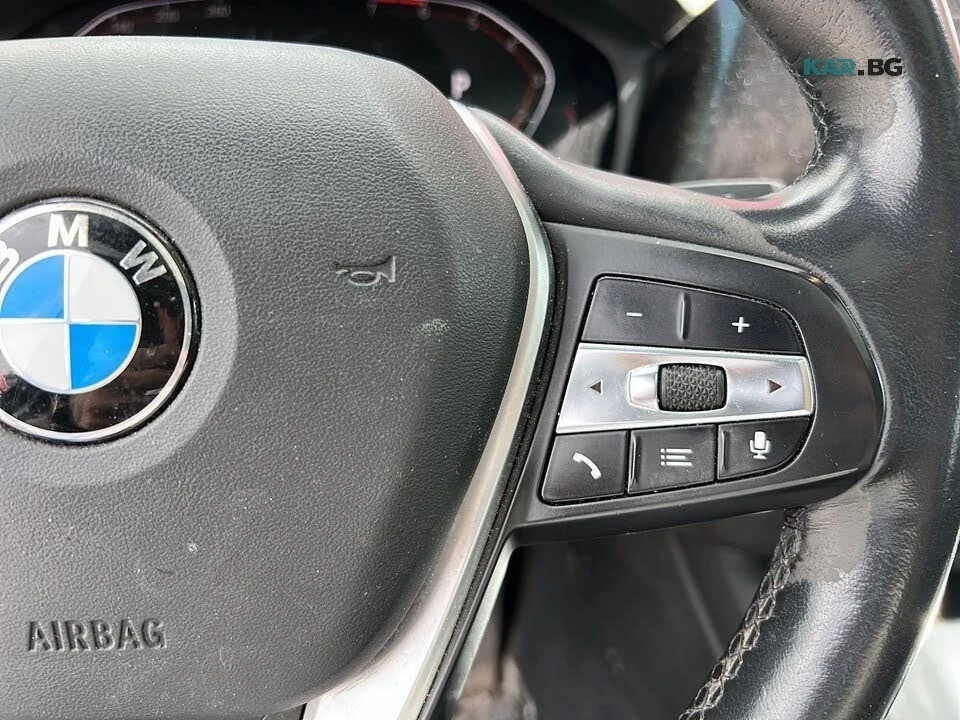 BMW 330 xDrive * АвтоКредит * (ЦЕНА ДО БГ), снимка 9 - Автомобили и джипове - 55972983