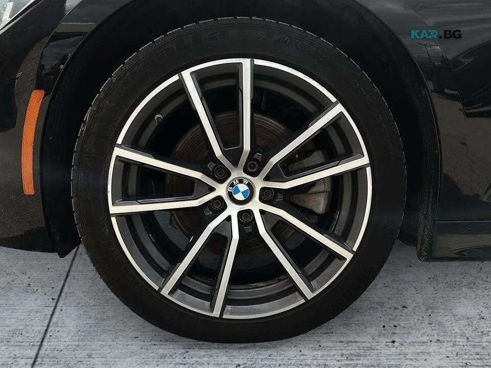 BMW 330 xDrive * АвтоКредит * (ЦЕНА ДО БГ), снимка 4 - Автомобили и джипове - 55972983