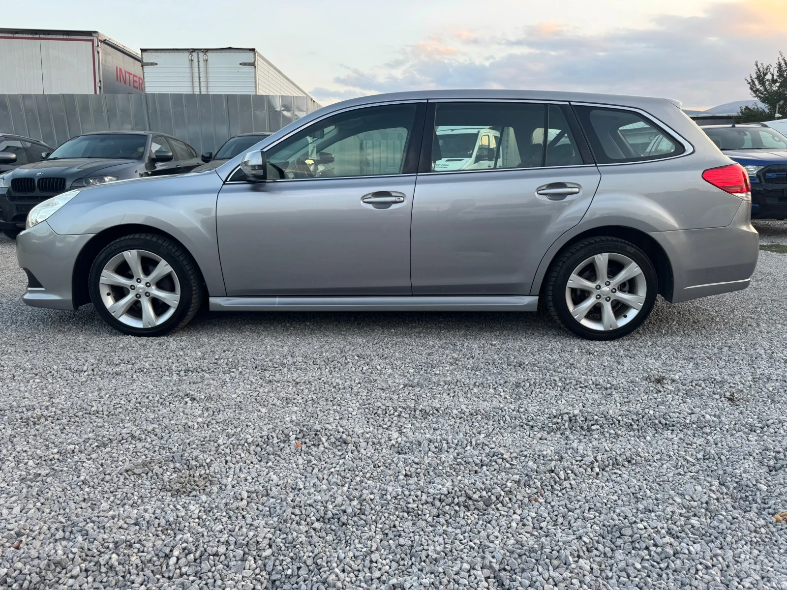 Subaru Legacy 2.0i / АВТОМАТИК / , снимка 7 - Автомобили и джипове - 56134027
