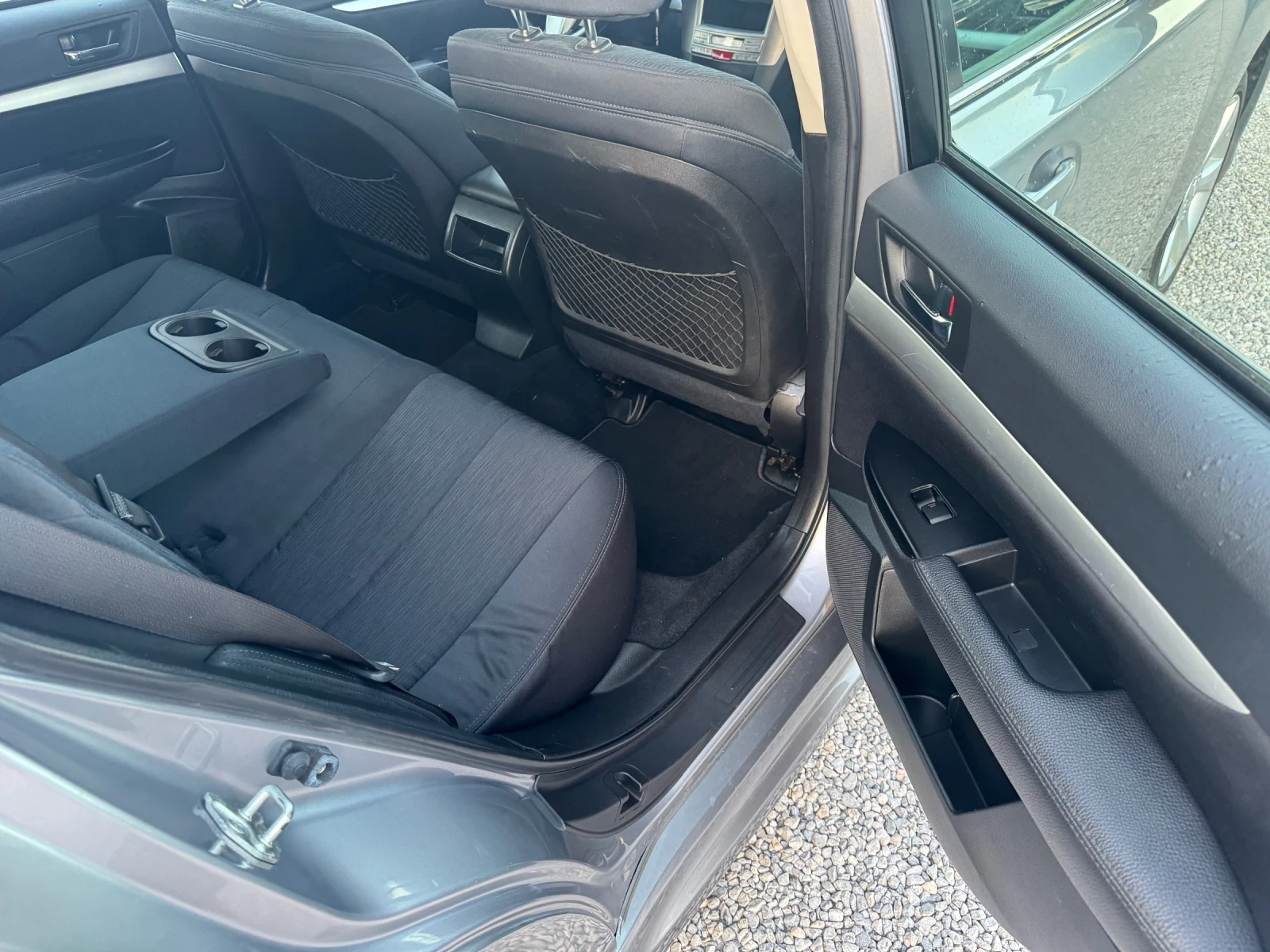 Subaru Legacy 2.0i / АВТОМАТИК / , снимка 15 - Автомобили и джипове - 56134027