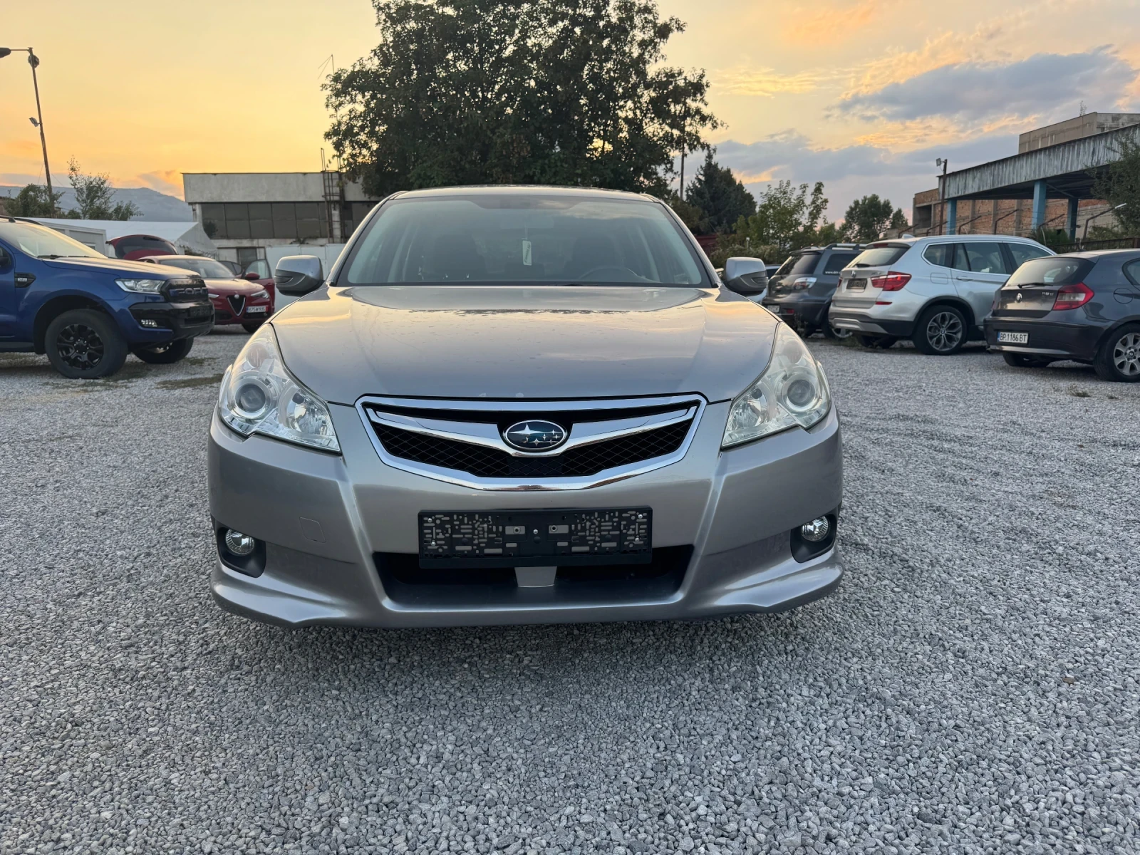 Subaru Legacy 2.0i / АВТОМАТИК / , снимка 2 - Автомобили и джипове - 56134027