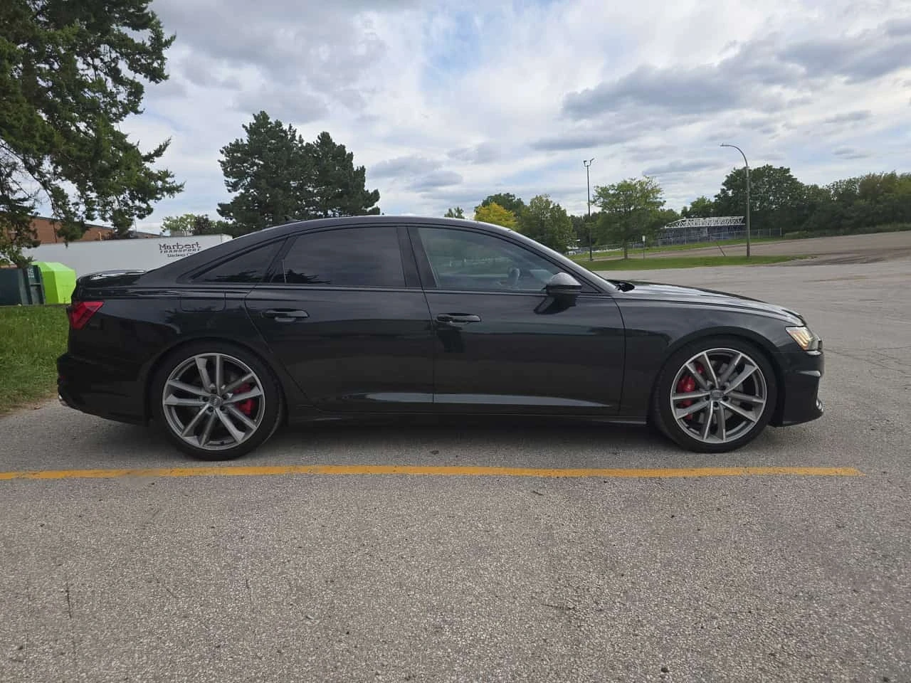 Audi S6 /Distronic / B&O / 360 / Carfax / Автокредит , снимка 3 - Автомобили и джипове - 56207891