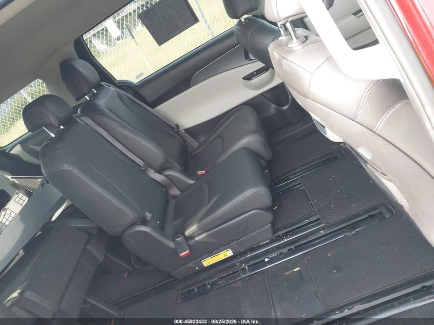 Kia Carnival 3.5l Mpv Lx Seat Package | Mobile.bg � ����������� 8