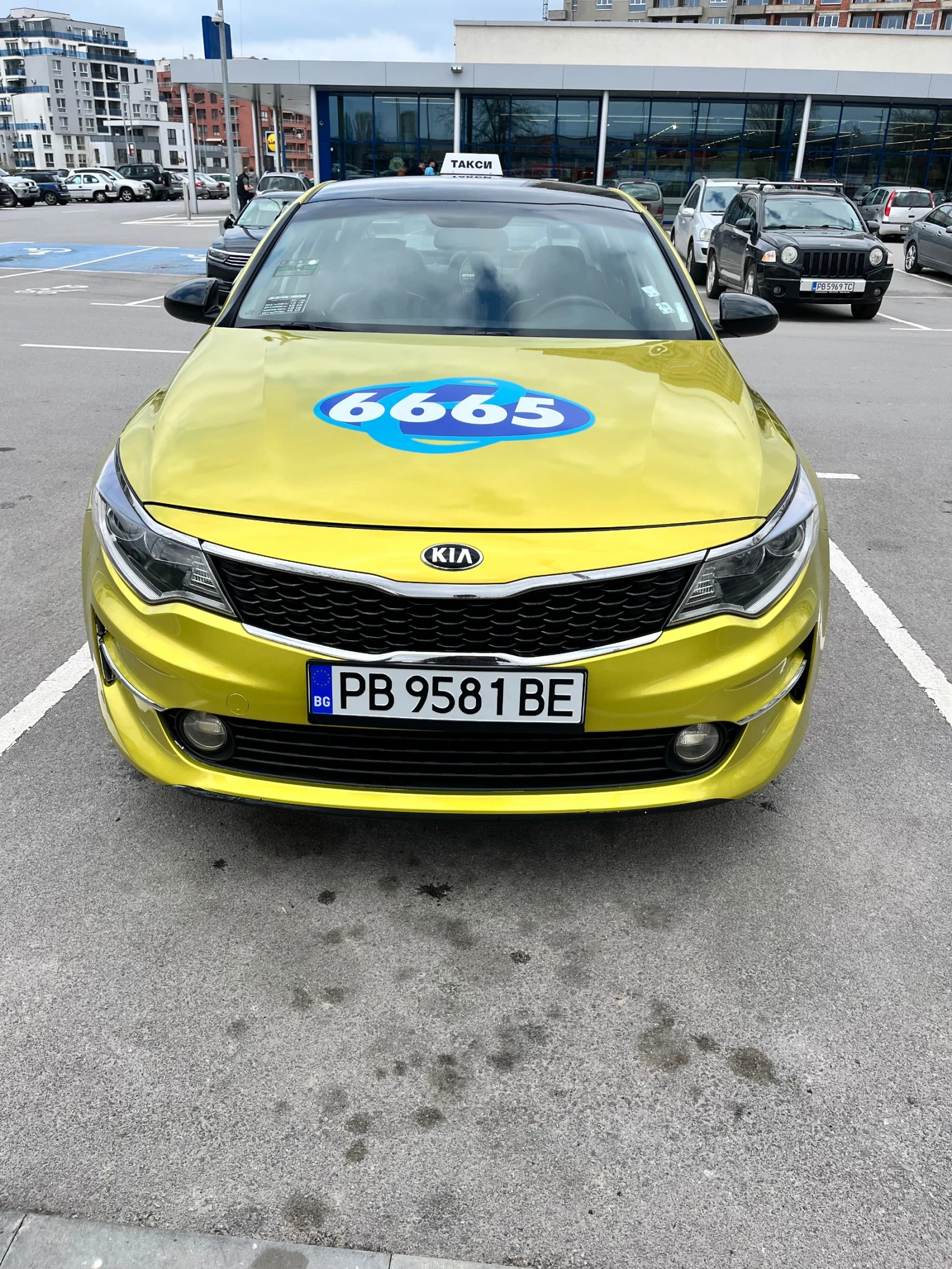 Kia K5 Такси, снимка 6 - Автомобили и джипове - 56634974