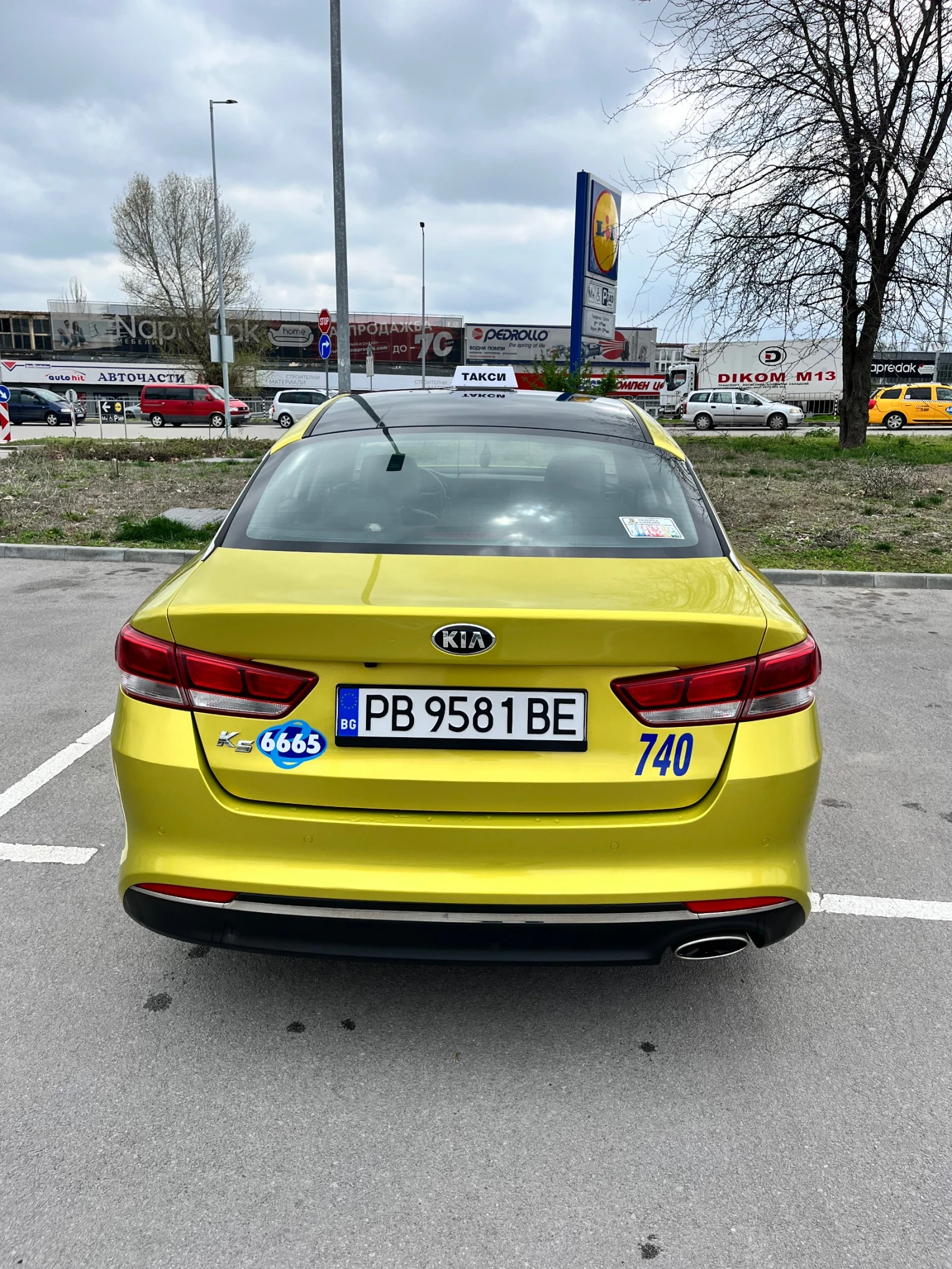 Kia K5 Такси, снимка 3 - Автомобили и джипове - 56634974