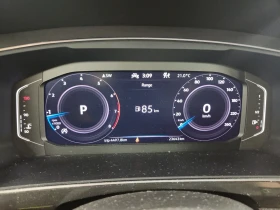 VW Tiguan R-LINE BLACK EDITION| ПАНОРАМА| ПОДГРЕВИ| 2 КЛЮЧА, снимка 8