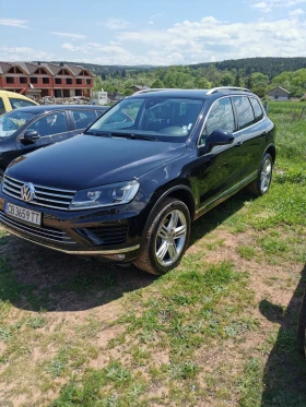 VW Touareg ВИДЕО Запазена и поддържана 3.0 V6 - 32999 лв. - 27336867 | Car24.bg