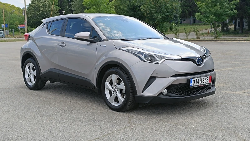 Toyota C-HR 1.8i Hybrid, снимка 7 - Автомобили и джипове - 50996384