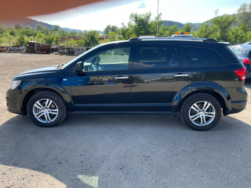 Fiat Freemont НОВ ВНОС ИТАЛИЯ 4x4 7 МЕСТА НАВИГАЦИЯ КОЖА, снимка 4 - Автомобили и джипове - 51049956