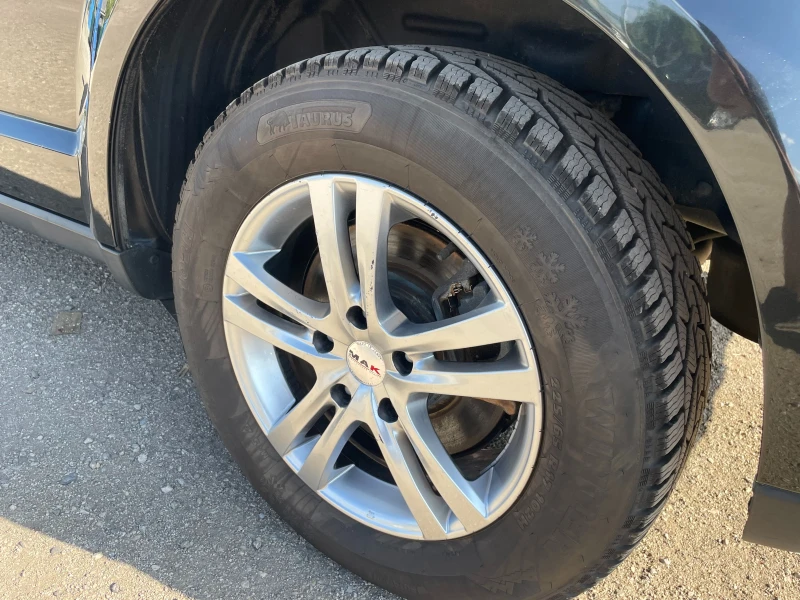 Fiat Freemont НОВ ВНОС ИТАЛИЯ 4x4 7 МЕСТА НАВИГАЦИЯ КОЖА, снимка 16 - Автомобили и джипове - 51049956