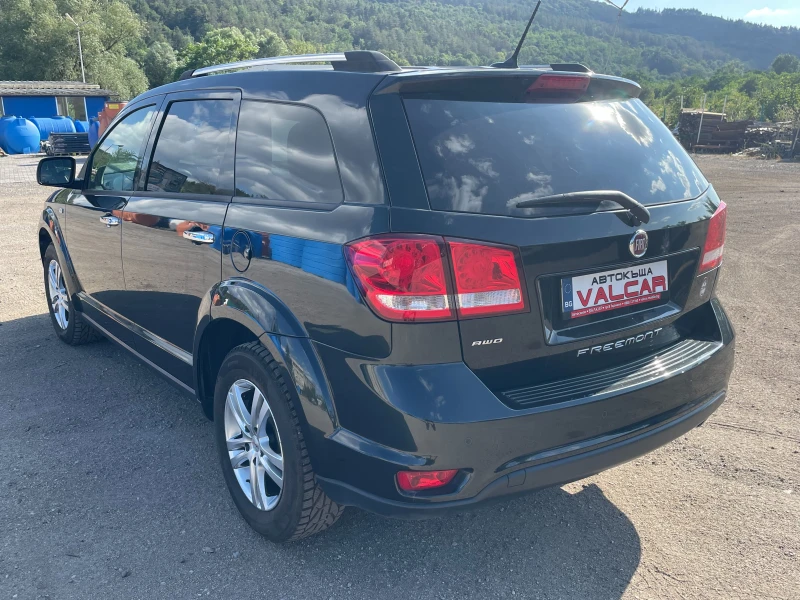 Fiat Freemont НОВ ВНОС ИТАЛИЯ 4x4 7 МЕСТА НАВИГАЦИЯ КОЖА, снимка 5 - Автомобили и джипове - 51049956