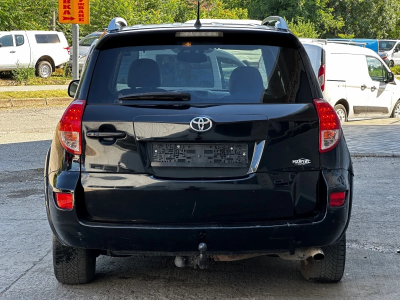 Toyota Rav4 2.2D-CAT/ KEYLESS, снимка 5 - Автомобили и джипове - 51890809