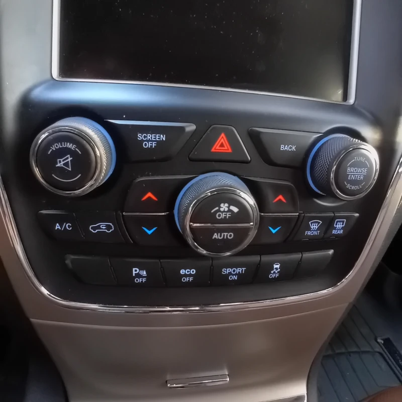 Jeep Grand cherokee, снимка 12 - Автомобили и джипове - 52432890