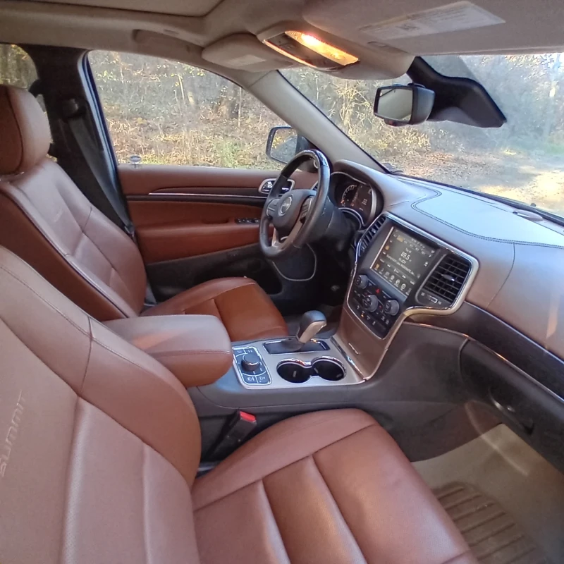 Jeep Grand cherokee, снимка 10 - Автомобили и джипове - 52432890