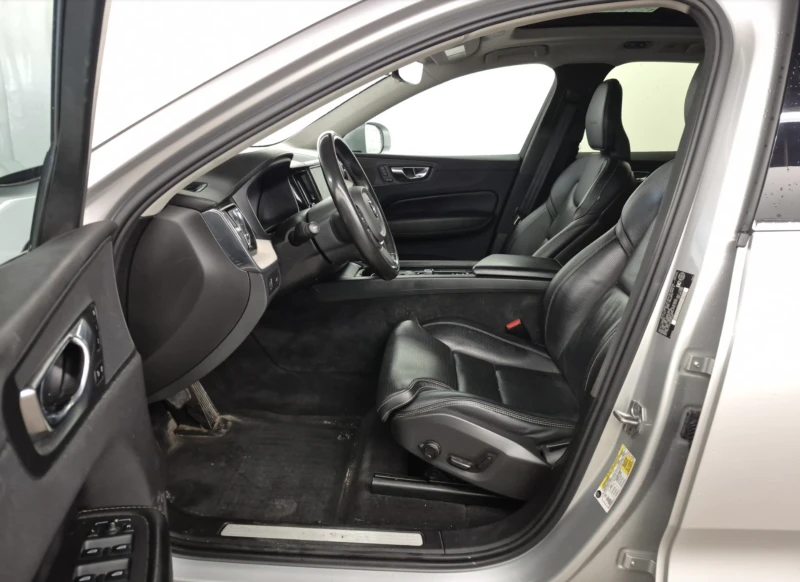 Volvo XC60 INSCRIPTION, снимка 5 - Автомобили и джипове - 52749670