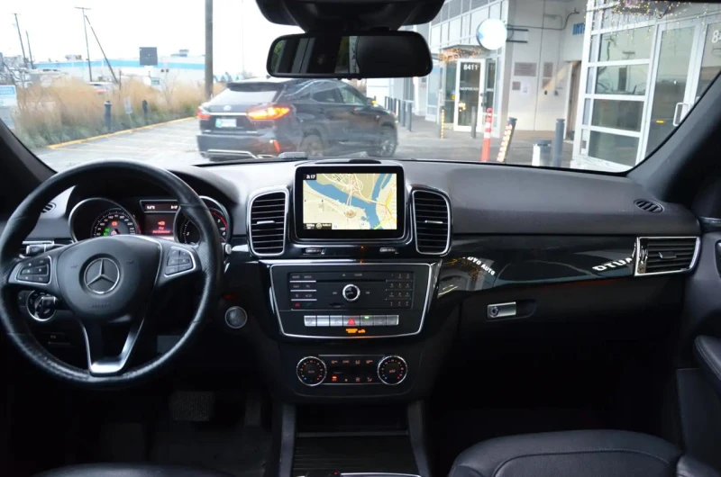 Mercedes-Benz GLE 350 AMG packet* H&K* Подгреви* 360* Пано, снимка 8 - Автомобили и джипове - 52752081