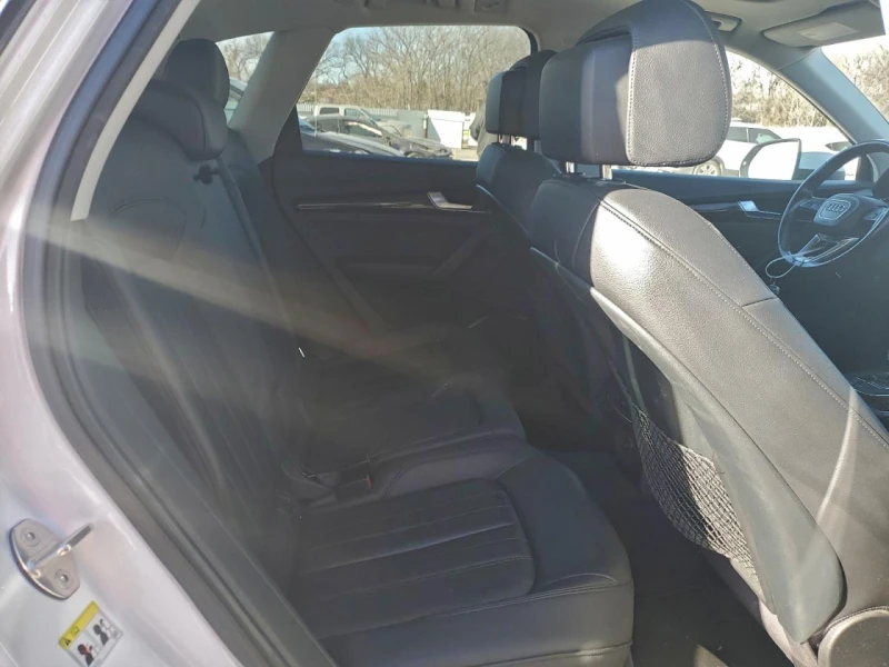 Audi Q5 2.0T* PREMIUM* PLUS* MATRIX* ДИГИТАЛНО* ТАБЛО* 360, снимка 11 - Автомобили и джипове - 53132016
