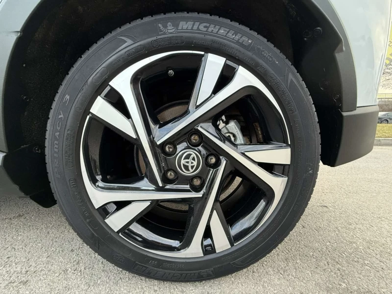 Toyota C-HR 2.0 184к.с HYBRID 88000км, снимка 17 - Автомобили и джипове - 53463097