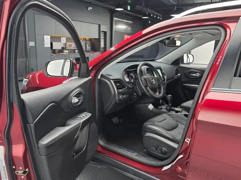 Jeep Cherokee (Kl) 2.4 Limited Awd, снимка 10 - Автомобили и джипове - 55190085