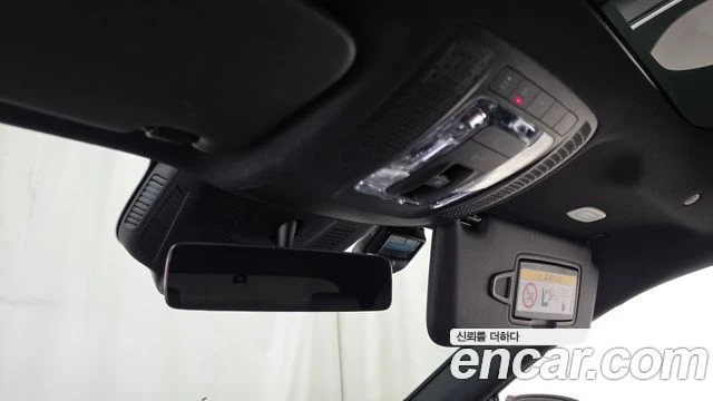 Mercedes-Benz EQA, снимка 17 - Автомобили и джипове - 56281858