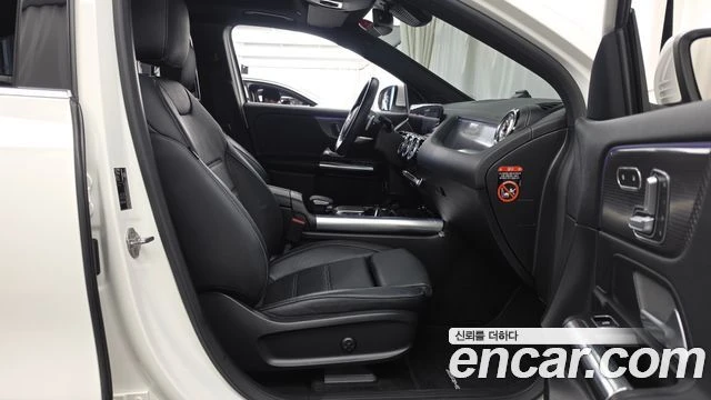 Mercedes-Benz EQA, снимка 11 - Автомобили и джипове - 56281858