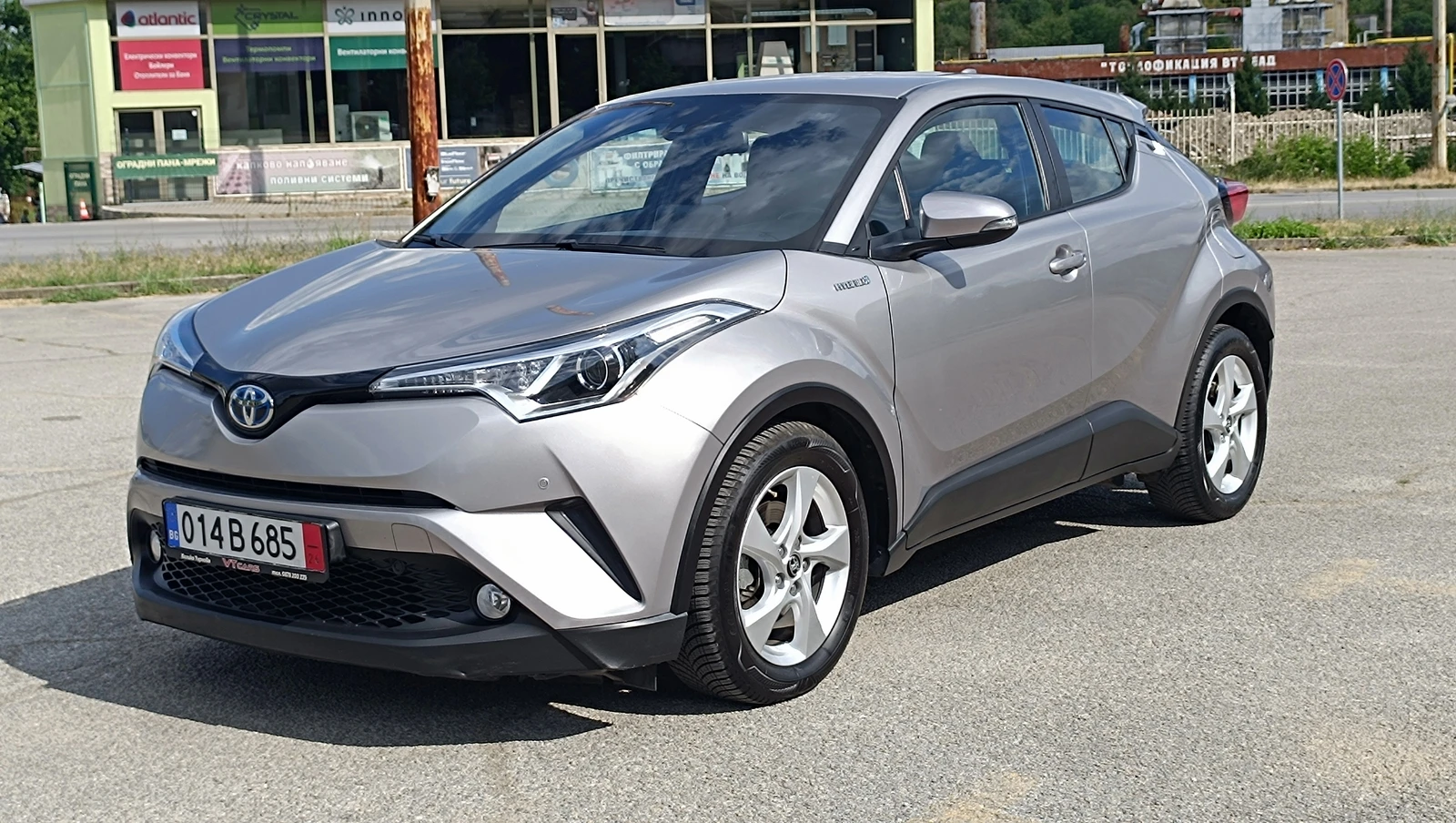 Toyota C-HR 1.8i Hybrid, снимка 1