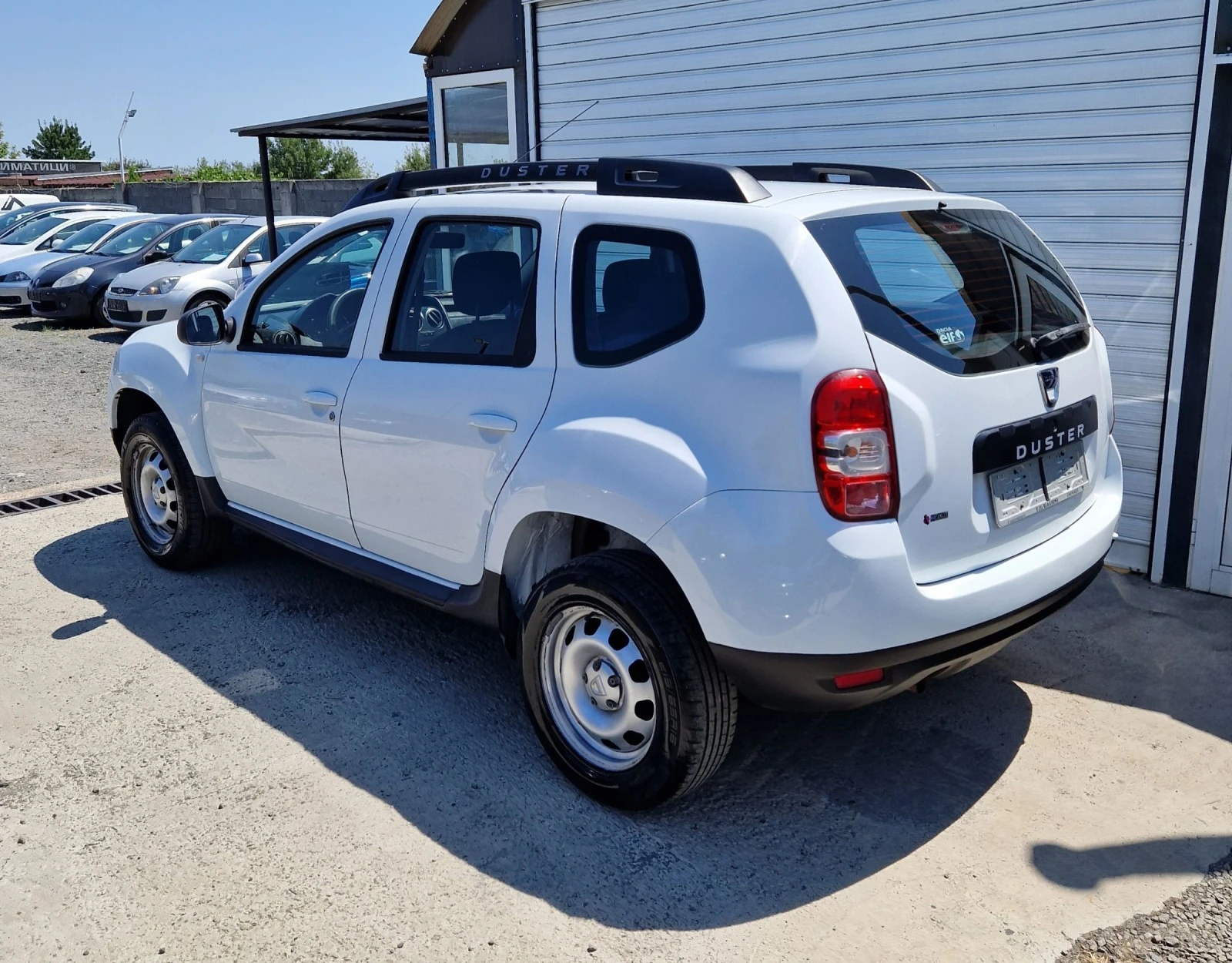 Dacia Duster 1.6i ГАЗ FaceLift - изображение 6