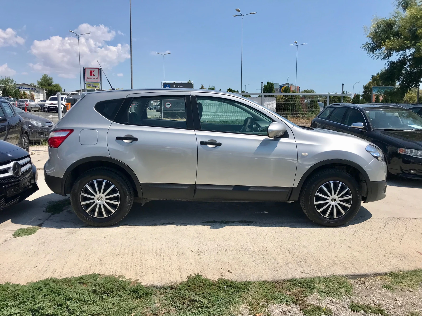 Nissan Qashqai 1.6-бензин-face - изображение 7