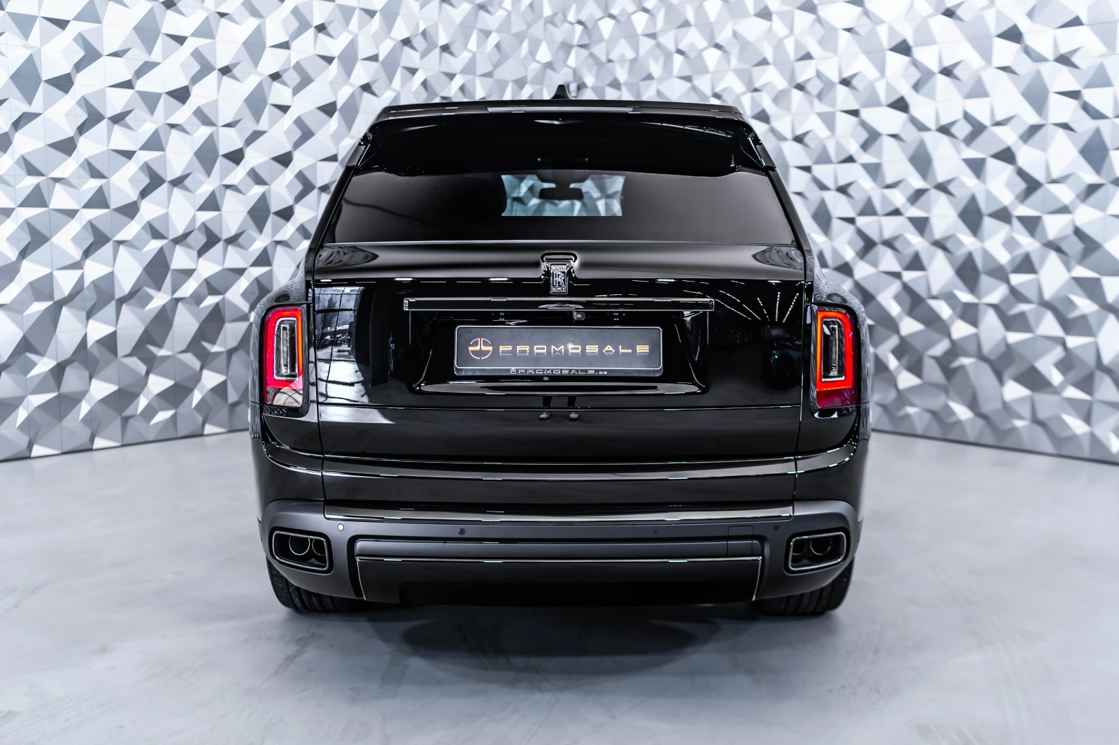 Rolls-Royce Cullinan Black Badge - изображение 5