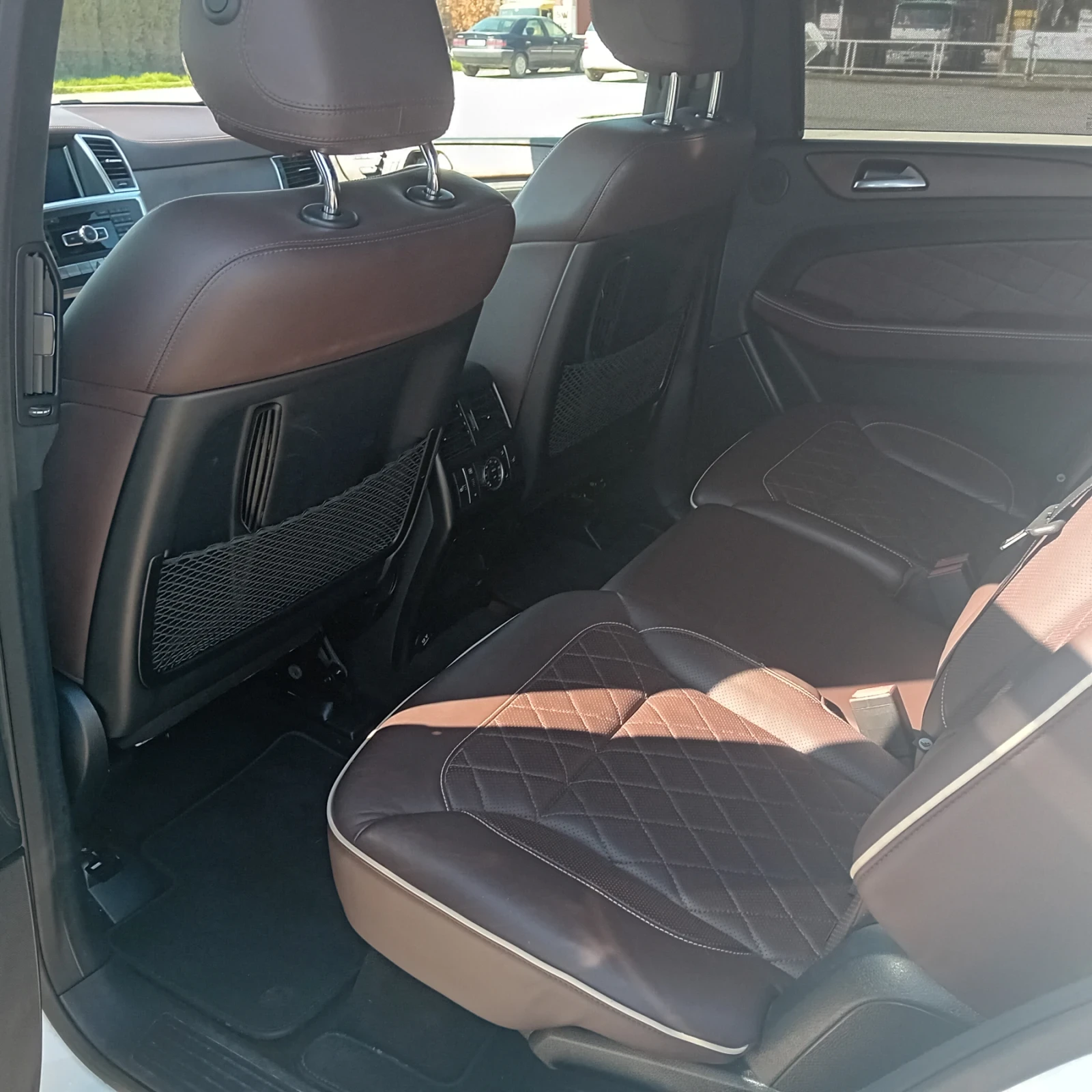 Mercedes-Benz GL 350  - изображение 10