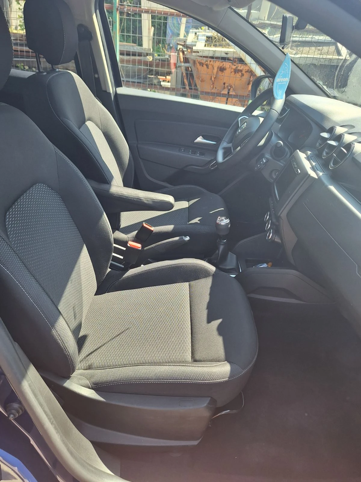 Dacia Duster 114 к.с. Бензин/Газ 1.6 - изображение 8