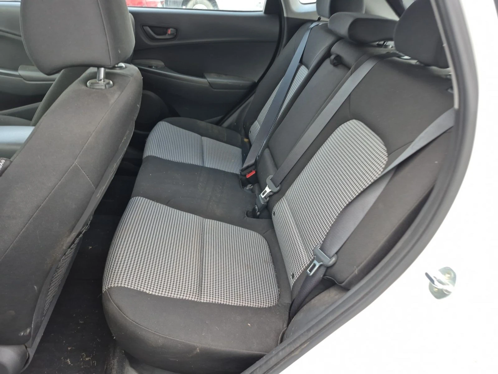 Hyundai Kona ESSENTIAL-4D UTILITY AWD CARFAX    | Mobile.bg   13