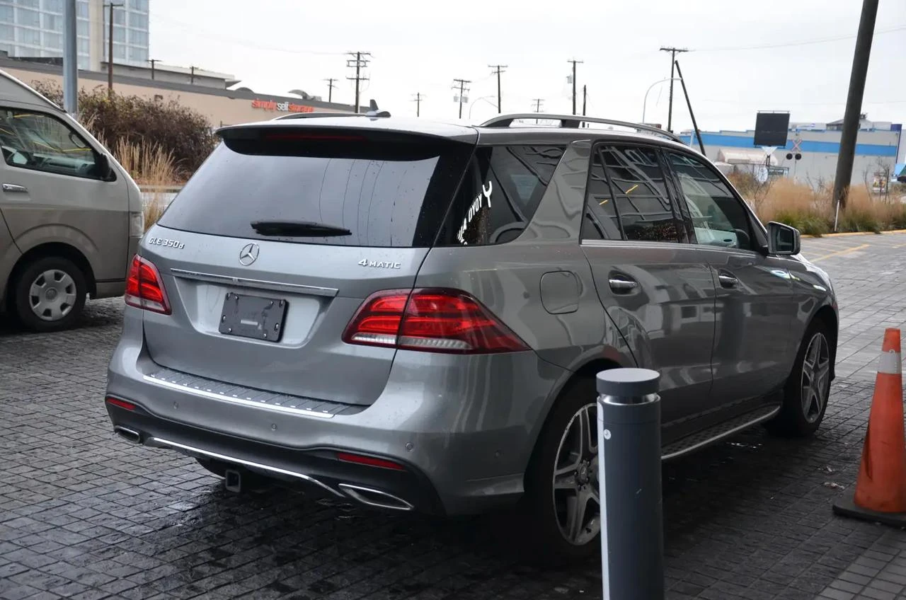 Mercedes-Benz GLE 350 AMG packet* H&K* Подгреви* 360* Пано - изображение 4