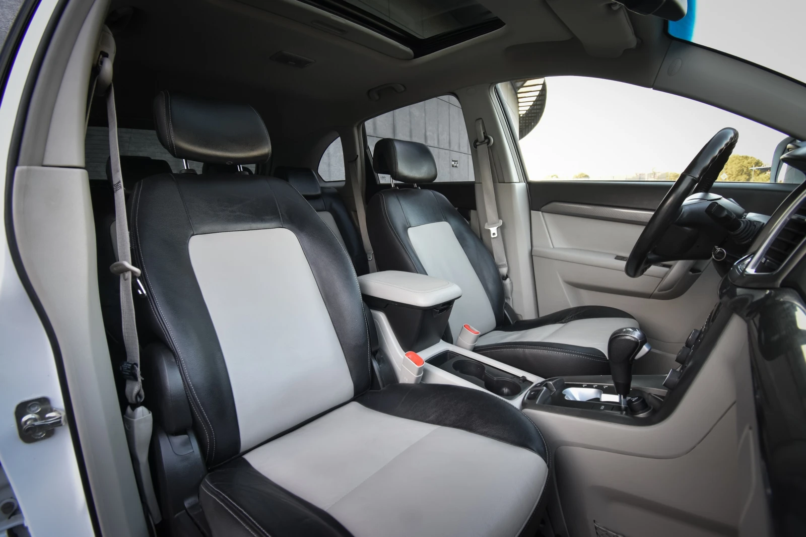 Chevrolet Captiva 2.2D* LTZ* NAVI* Камера* 7 места - изображение 9