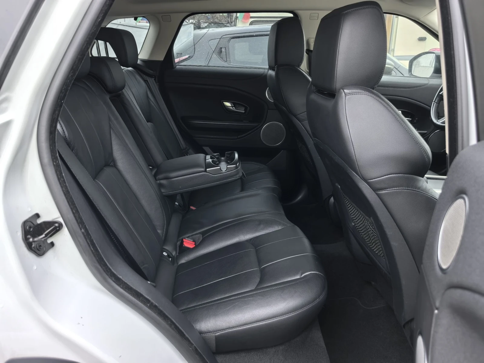 Land Rover Range Rover Evoque 2.0Td4* 126000��* 4�4* Panorama*  | Mobile.bg � ����������� 7