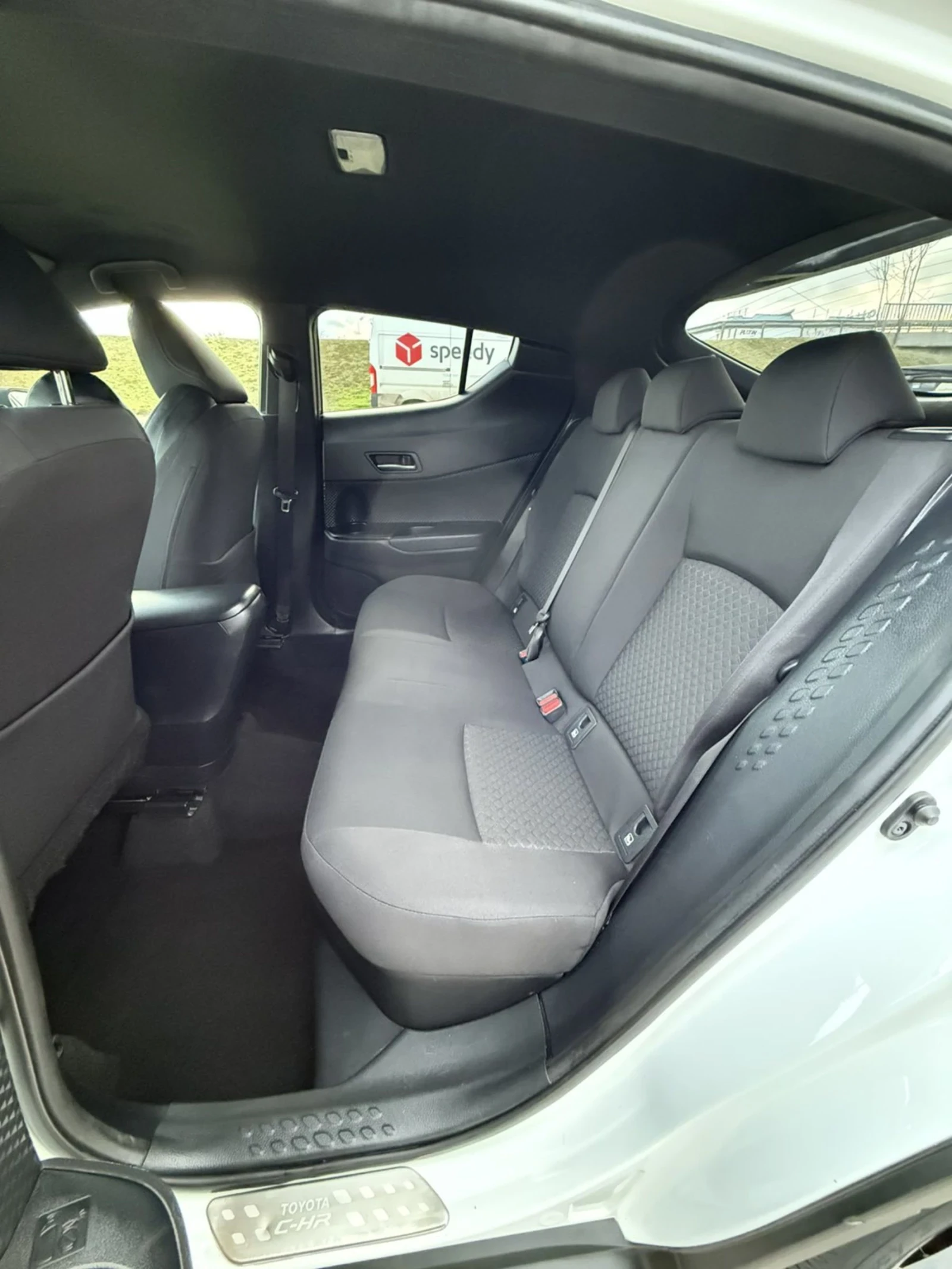 Toyota C-HR 2.0 184�.� HYBRID 88000�� | Mobile.bg � ����������� 13